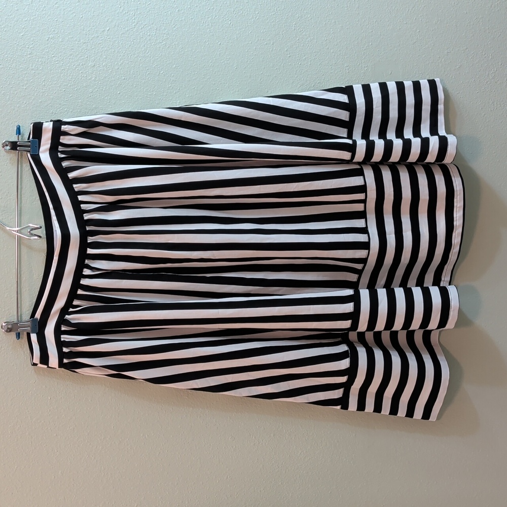 Love Encounter Black and White Striped Skirt